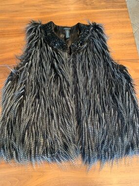 Cybthia Crowley Vest, faux fur, embellished collar, EUC, size M